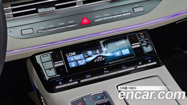 Hyundai Grandeur Hybrid (IG) Le Blanc 2023 — фото 28