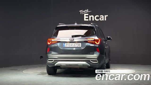 Kia Seltos Gasoline 1.6 Turbo 4WD Signature 2022 — фото 4