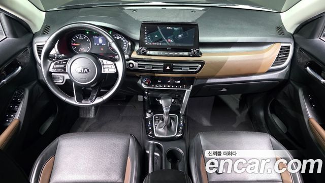 Kia Seltos Gasoline 1.6 Turbo 4WD Signature 2022 — фото 7