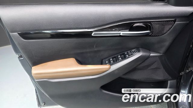 Kia Seltos Gasoline 1.6 Turbo 4WD Signature 2022 — фото 24