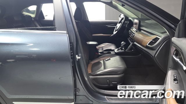 Kia Seltos Gasoline 1.6 Turbo 4WD Signature 2022 — фото 26