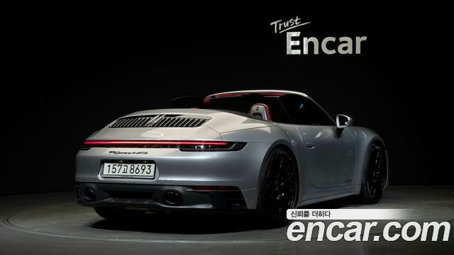 Porsche 911 (992) Carrera 4 GTS Cabriolet 2024 — фото 2