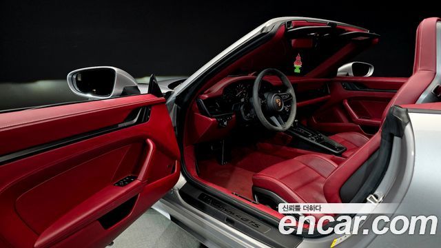 Porsche 911 (992) Carrera 4 GTS Cabriolet 2024 — фото 10