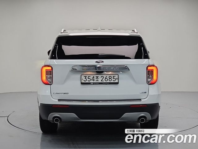 Ford Explorer (VI) 2.3 LimIted 4WD 2020 — фото 3