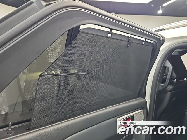 Ford Explorer (VI) 2.3 LimIted 4WD 2020 — фото 17