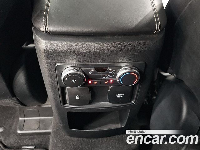 Ford Explorer (VI) 2.3 LimIted 4WD 2020 — фото 18