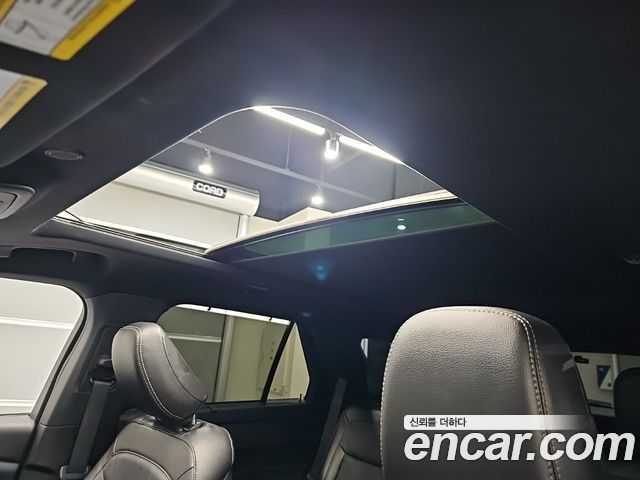 Ford Explorer (VI) 2.3 LimIted 4WD 2020 — фото 19