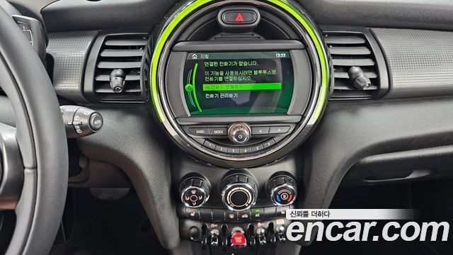 MINI Cooper Standard Third Generation 2020 — фото 14