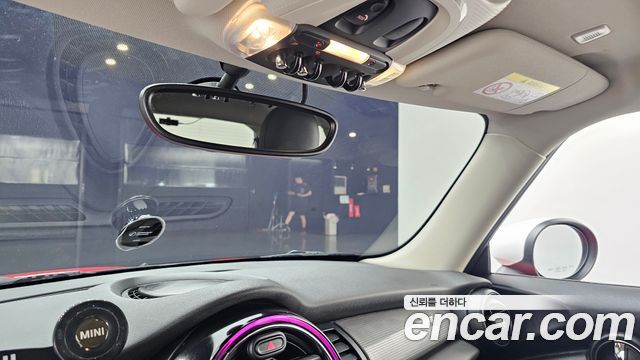 MINI Cooper Standard Third Generation 2020 — фото 19