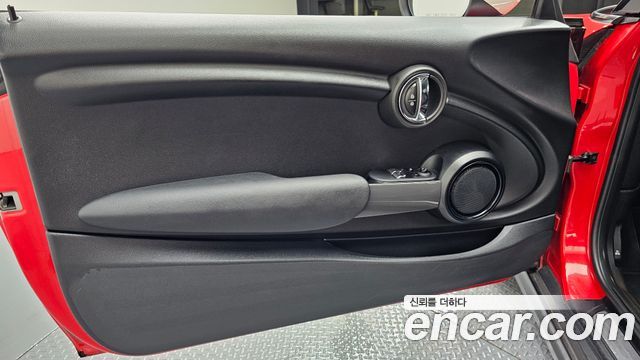 MINI Cooper Standard Third Generation 2020 — фото 24