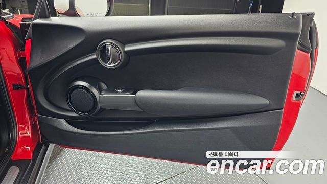 MINI Cooper Standard Third Generation 2020 — фото 25