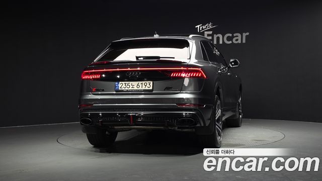 Audi Q8 (4M) 55 TFSI Quattro Premium 2023 — фото 4