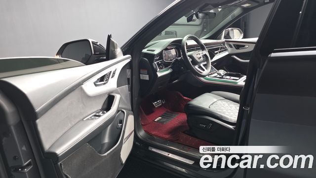 Audi Q8 (4M) 55 TFSI Quattro Premium 2023 — фото 10