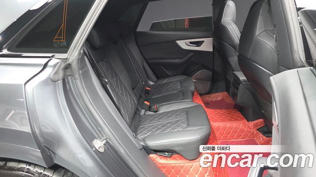 Audi Q8 (4M) 55 TFSI Quattro Premium 2023 — фото 12