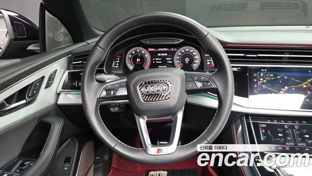 Audi Q8 (4M) 55 TFSI Quattro Premium 2023 — фото 13