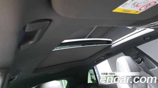 Audi Q8 (4M) 55 TFSI Quattro Premium 2023 — фото 18