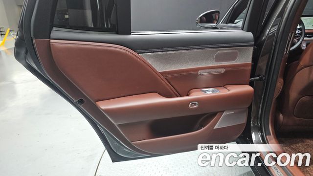 Genesis G90 (RS4) Gasoline 3.5 Turbo AWD 2022 — фото 25
