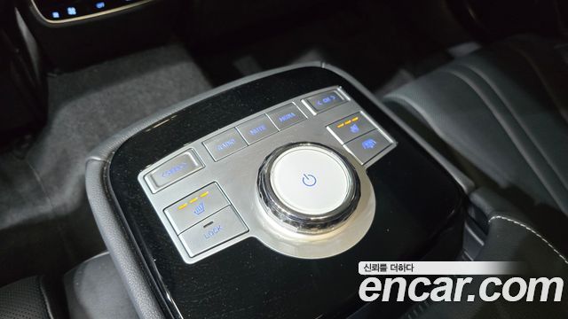Genesis G80 (RG3) Gasoline 3.5 Turbo AWD 2024 — фото 28