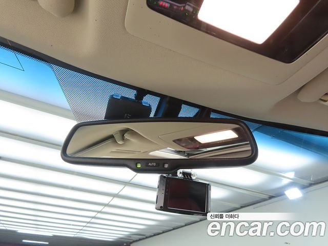 Lexus NX300h Executive 2018 — фото 16