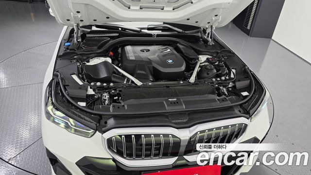 BMW 5 Series (G60) 520i M Sport 2026 — фото 6