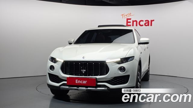 Maserati Levante 3.0 AWD 2017 — фото 3