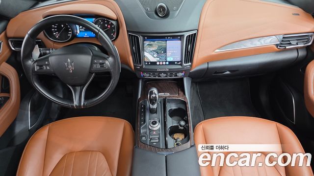 Maserati Levante 3.0 AWD 2017 — фото 7