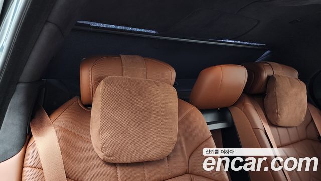 BMW 7 Series (G70) 740i sDrive Design Pure Excellence 2023 — фото 16