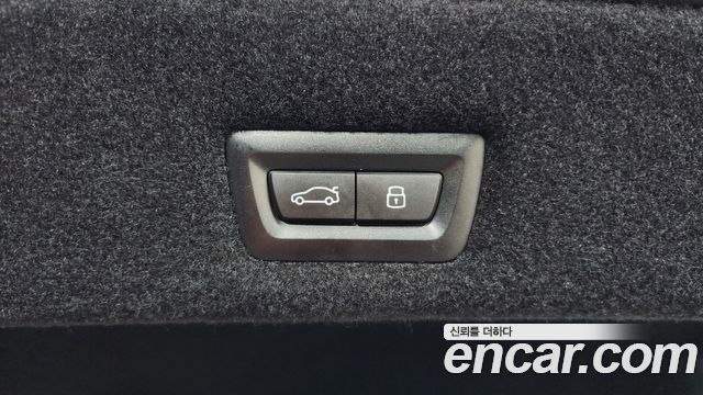 BMW 7 Series (G70) 740i sDrive Design Pure Excellence 2023 — фото 24