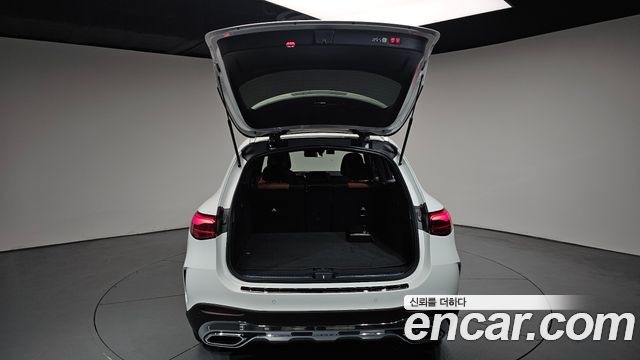 Mercedes-Benz GLC-Class (X254) GLC300 4MATIC AMG Line 2026 — фото 34