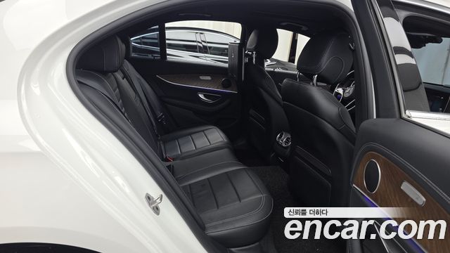 Mercedes-Benz E-Class (W213) E250 Exclusive 2023 — фото 12