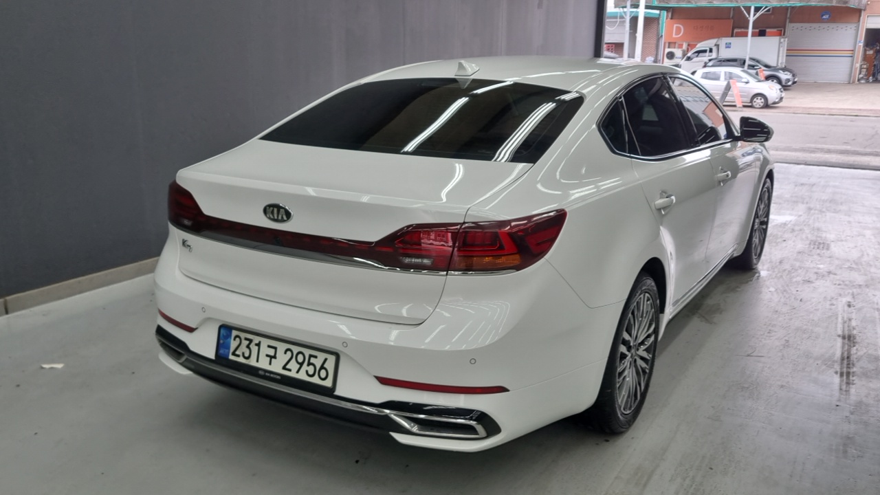 Kia K7 Premier 2.5 GDI X Edition 2021 — фото 2