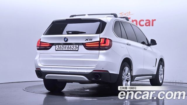 BMW X5 (F15) xDrive 30d 2015 — фото 2
