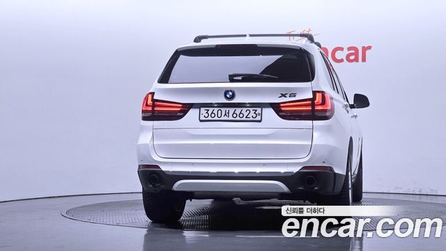 BMW X5 (F15) xDrive 30d 2015 — фото 4