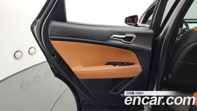 Kia Sportage Hybrid (V) Nobleless 2WD 2023 — фото 25