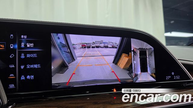 Cadillac Escalade (V) 6.2 Sports Platinum 2022 — фото 19