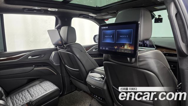 Cadillac Escalade (V) 6.2 Sports Platinum 2022 — фото 21