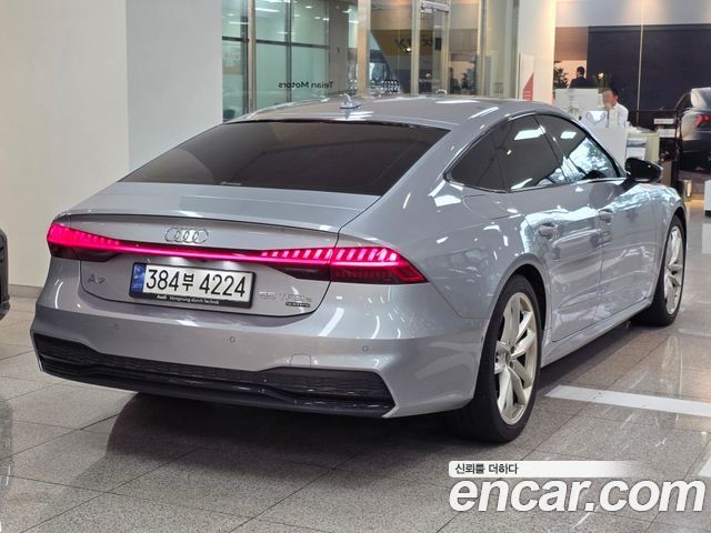 Audi A7 (4K) 55 TFSI e Quattro Premium 2023 — фото 2