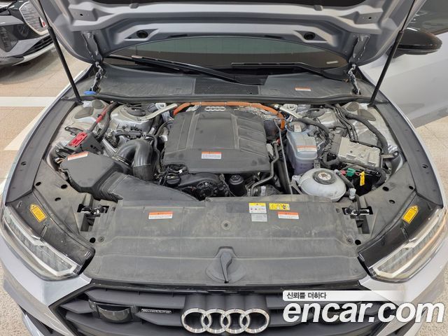 Audi A7 (4K) 55 TFSI e Quattro Premium 2023 — фото 6