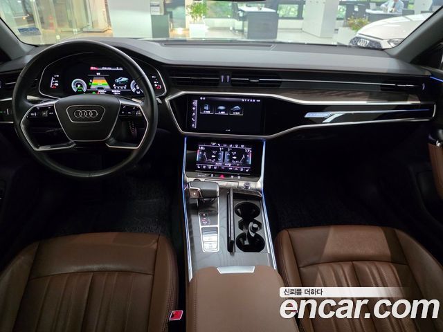 Audi A7 (4K) 55 TFSI e Quattro Premium 2023 — фото 7