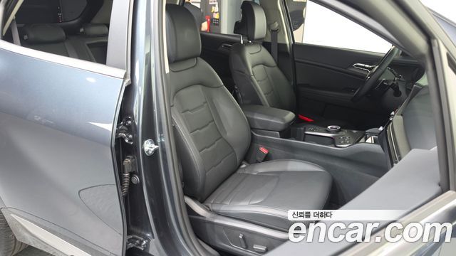 Kia Sportage (V) LPG 2.0 2WD Signature 2025 — фото 12