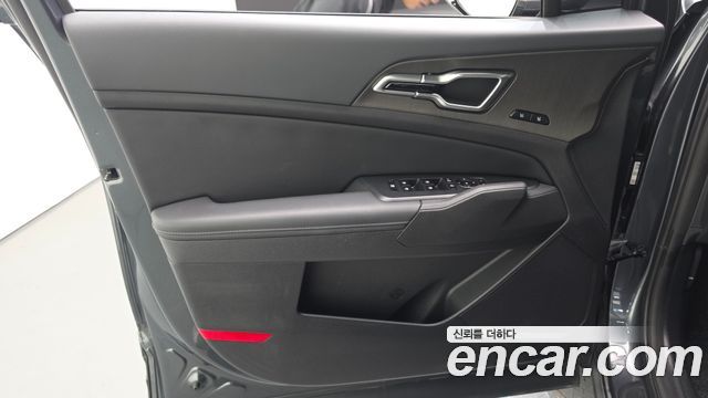 Kia Sportage (V) LPG 2.0 2WD Signature 2025 — фото 24