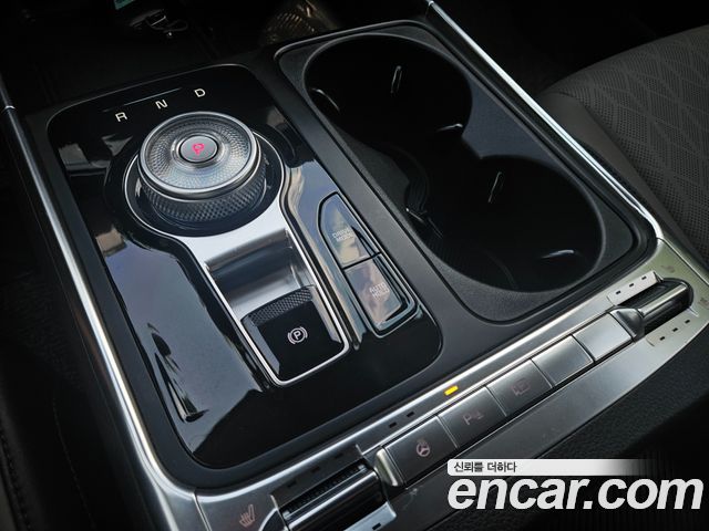 Kia Carnival (IV) Gasoline 9-Seater Noblesse 2024 — фото 6