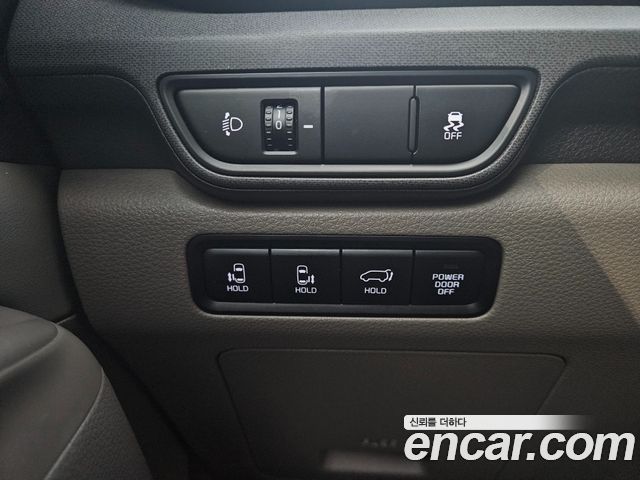 Kia Carnival (IV) Gasoline 9-Seater Noblesse 2024 — фото 9