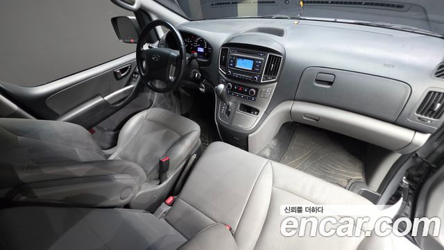 Hyundai Grand Starex Van 3-Seater Smart 2021 — фото 7