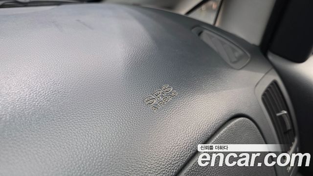Hyundai Grand Starex Van 3-Seater Smart 2021 — фото 17