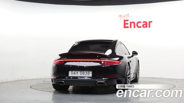 Porsche 911 Carrera 4 991 2017 — фото 4