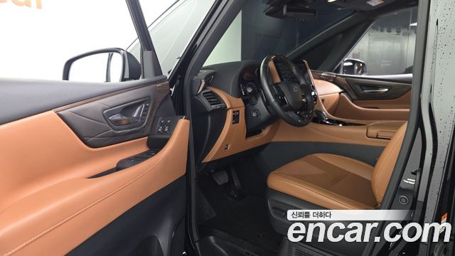 Toyota Alphard (IV) 2.5 HEV Executive AWD 2025 — фото 10