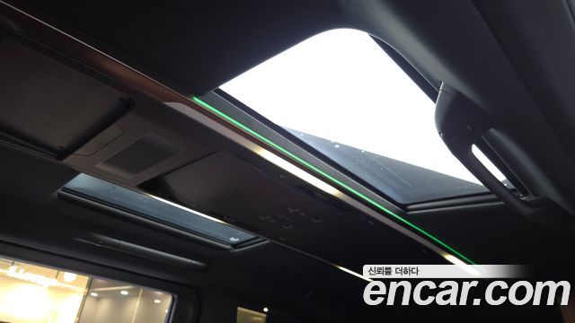 Toyota Alphard (IV) 2.5 HEV Executive AWD 2025 — фото 23