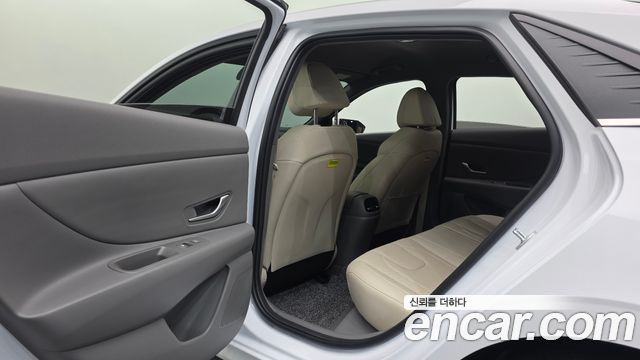 Hyundai Avante (CN7) 1.6 Inspiration 2023 — фото 20