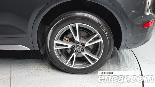 Audi Q5 (FY) 45 TFSI Quattro 2021 — фото 21
